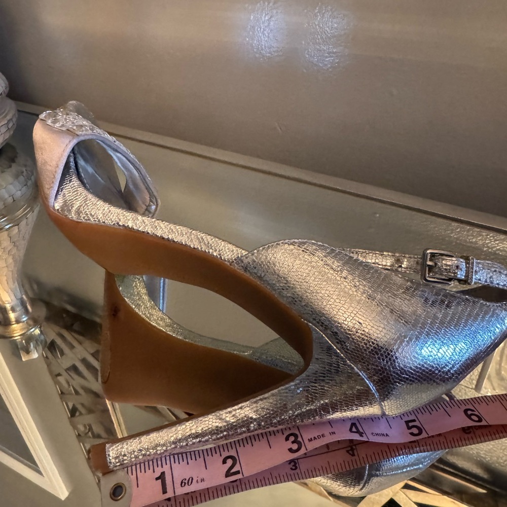 Gianni Bini Platinum Collection 🩶 - Picture 13 of 13